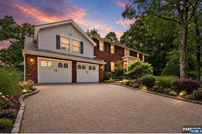18 Monument Lane, Alpine, NJ 07620 - Photo 4