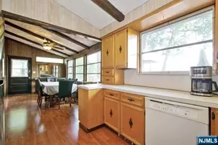 137 Lakeview Ave, Ringwood, NJ 07456 - Photo 10