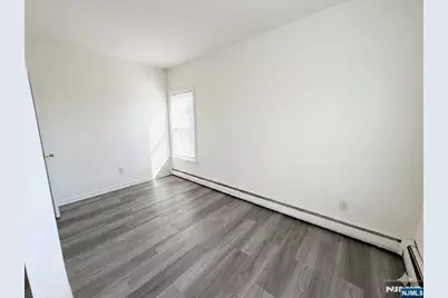 325 1st Street 6 #6, Carlstadt, NJ 07072 - Photo 4