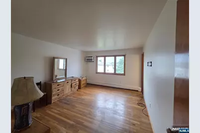 [Address not provided], Carlstadt, NJ 07072 - Photo 6