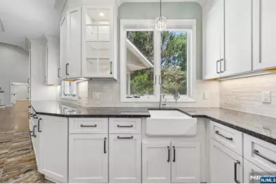 218 Irving Avenue, Closter, NJ 07624 - Photo 16