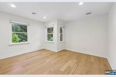 218 Irving Avenue, Closter, NJ 07624 - Photo 38