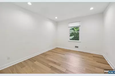 218 Irving Avenue, Closter, NJ 07624 - Photo 20