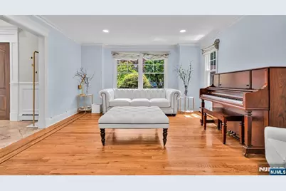 26 Devonshire Road, Cresskill, NJ 07626 - Photo 8