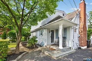43 Colonial Pkwy, Dumont, NJ 07628 - Photo 2