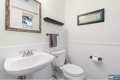 1005 Chatfield Drive, Pequannock Township, NJ 07444 - Photo 20