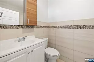 141 Beach St, Jersey City, NJ 07307 - Photo 10