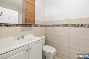 141 Beach St, Jersey City, NJ 07307 - Photo 10