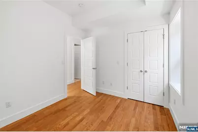 141 Beach Street, Jersey City, NJ 07307 - Photo 14