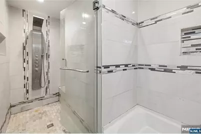 141 Beach Street, Jersey City, NJ 07307 - Photo 16