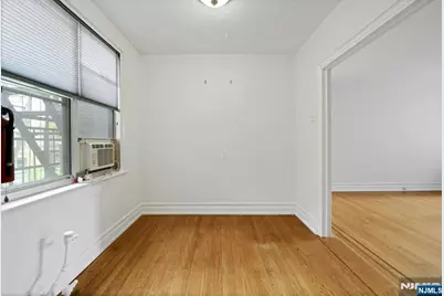 100 E Palisade Avenue A24 #A24, Englewood, NJ 07631 - Photo 4