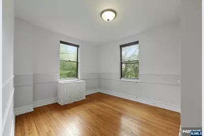 100 E Palisade Avenue A24 #A24, Englewood, NJ 07631 - Photo 8
