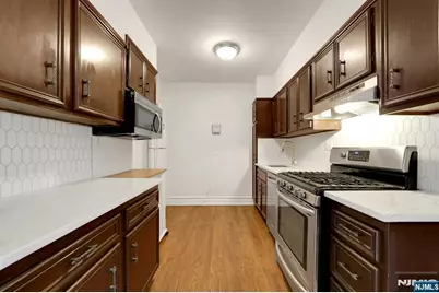 100 E Palisade Avenue A24 #A24, Englewood, NJ 07631 - Photo 1
