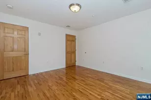 17 Meadow Road 306, Rutherford, NJ 07070 - Photo 10
