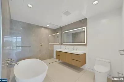 320 Adolphus Avenue 806 #806, Cliffside Park, NJ 07010 - Photo 8