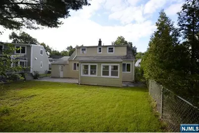 38-49 Vanore Drive, Fair Lawn, NJ 07410 - Photo 20