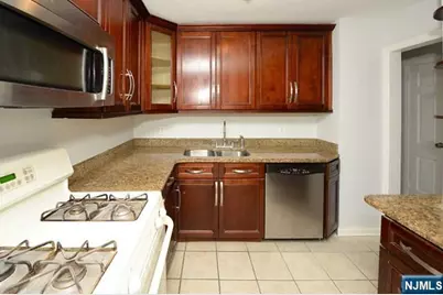 38-49 Vanore Drive, Fair Lawn, NJ 07410 - Photo 8