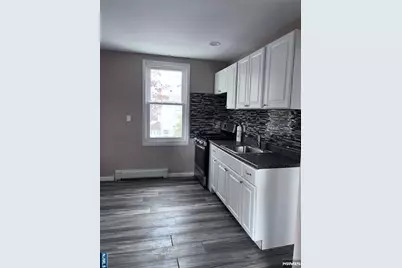 210-212 Franklin Street, Secaucus, NJ 07094 - Photo 8