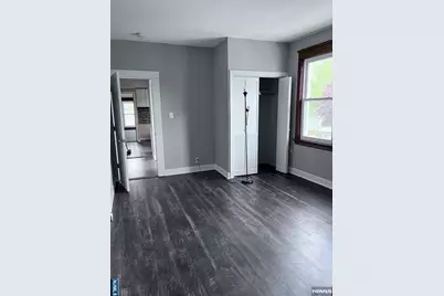 210-212 Franklin Street, Secaucus, NJ 07094 - Photo 2