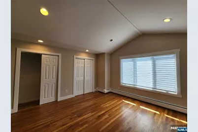 2425 1st Street, Fort Lee, NJ 07024 - Photo 8