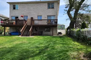 2425 1st St, Fort Lee, NJ 07024 - Photo 16