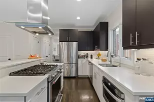 1627 John Street A, Fort Lee, NJ 07024 - Photo 8