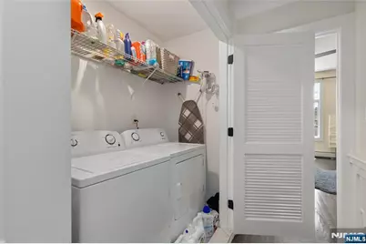 1627 John Street A #A, Fort Lee, NJ 07024 - Photo 20