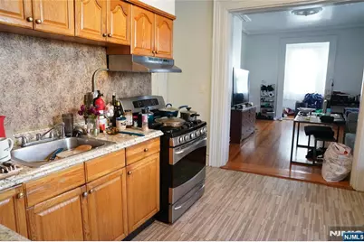 73 Hadley Avenue 1 #1, Clifton, NJ 07011 - Photo 6