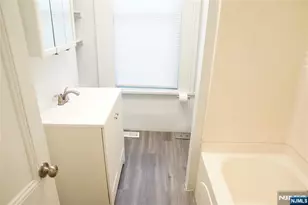 73 Hadley Ave 1, Clifton, NJ 07011 - Photo 12