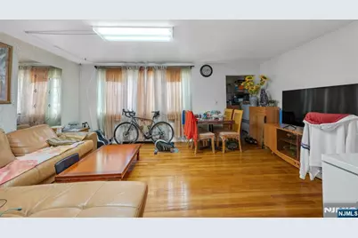 439 Bergen Boulevard, Palisades Park, NJ 07650 - Photo 22