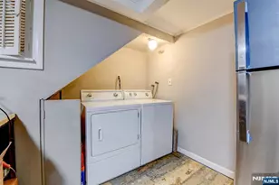 147 Field Ave, Hasbrouck Heights, NJ 07604 - Photo 18
