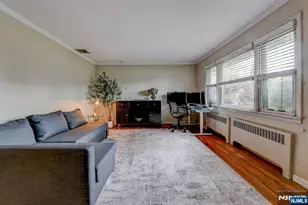 147 Field Ave, Hasbrouck Heights, NJ 07604 - Photo 4