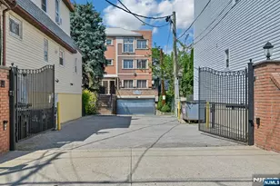 124 68th Street 206, Guttenberg, NJ 07093 - Photo 16