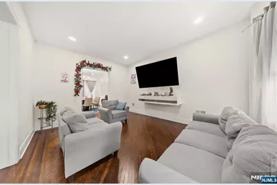 216 Maple Avenue, East Orange, NJ 07017 - Photo 2