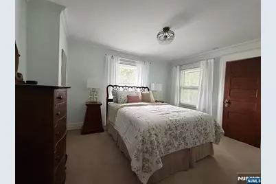 88 Edgemont Road, Montclair, NJ 07043 - Photo 10
