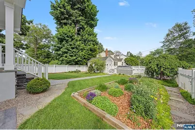 26 George Street, Allendale, NJ 07401 - Photo 24