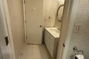 310 Lookout Ave 106, Hackensack, NJ 07601 - Photo 10