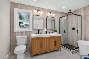 133 Phelps, Bergenfield, NJ 07621 - Photo 16