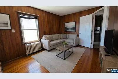 7 Frederick Terrace 3 #3, Irvington, NJ 07111 - Photo 4