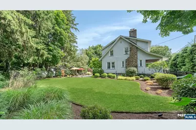 84 S Central Avenue, Ramsey, NJ 07446 - Photo 32