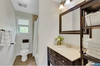 84 S Central Avenue, Ramsey, NJ 07446 - Photo 22
