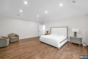 526 Track Ln, River Vale Township, NJ 07675 - Photo 22