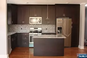 441 Stockton Pl 2nd Fl, Englewood, NJ 07631 - Photo 2
