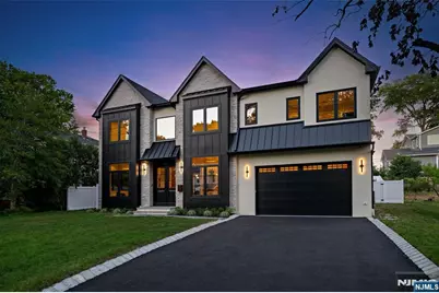 474 Oregon Street, Paramus, NJ 07652 - Photo 2