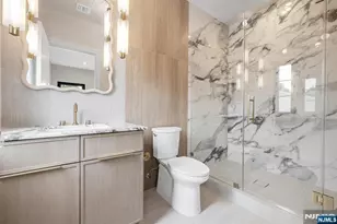 474 Oregon St, Paramus, NJ 07652 - Photo 36