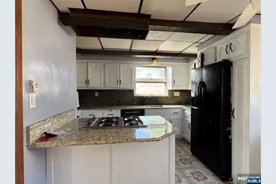 593 Palmer Avenue, Maywood, NJ 07607 - Photo 10