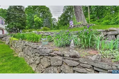5 Grey Trail, Vernon, NJ 07462 - Photo 4