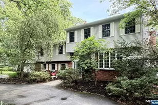 28 Sunrise Dr, Montvale, NJ 07645 - Photo 1