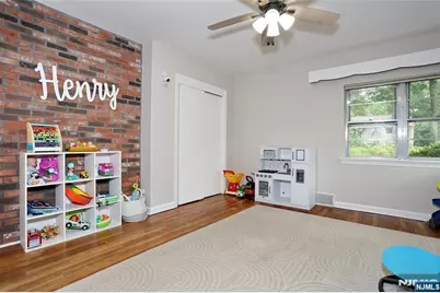 466 Mountain Avenue, Washington Township, NJ 07676 - Photo 18