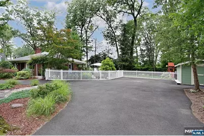 466 Mountain Avenue, Washington Township, NJ 07676 - Photo 28